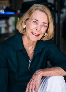 Elaine EE Moe Profile pic